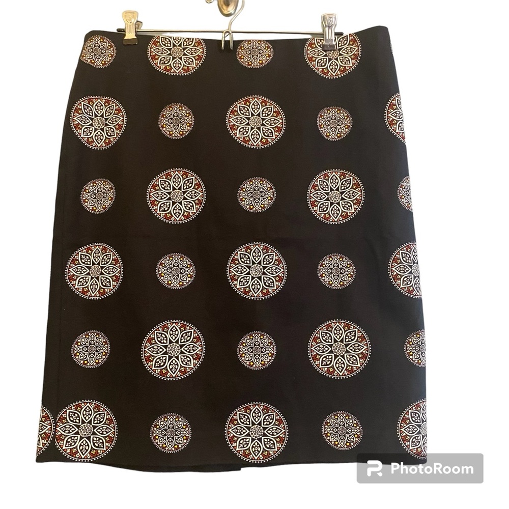 NWT Ann Taylor Factory Black w/ Medallions Cotton Pencil Skirt Size 12